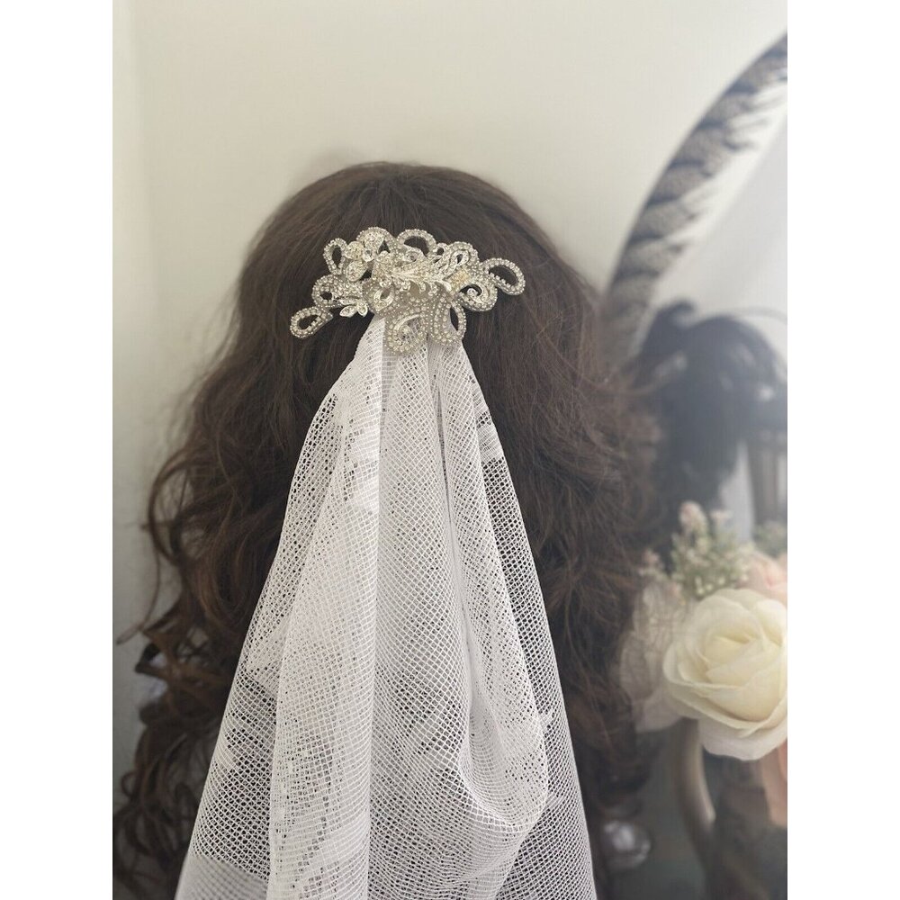 Vtg Bridal Hair Piece Brooch and Earring Set Silver Filigree Rhinestones 4.5"‎ - Picture 6 of 12